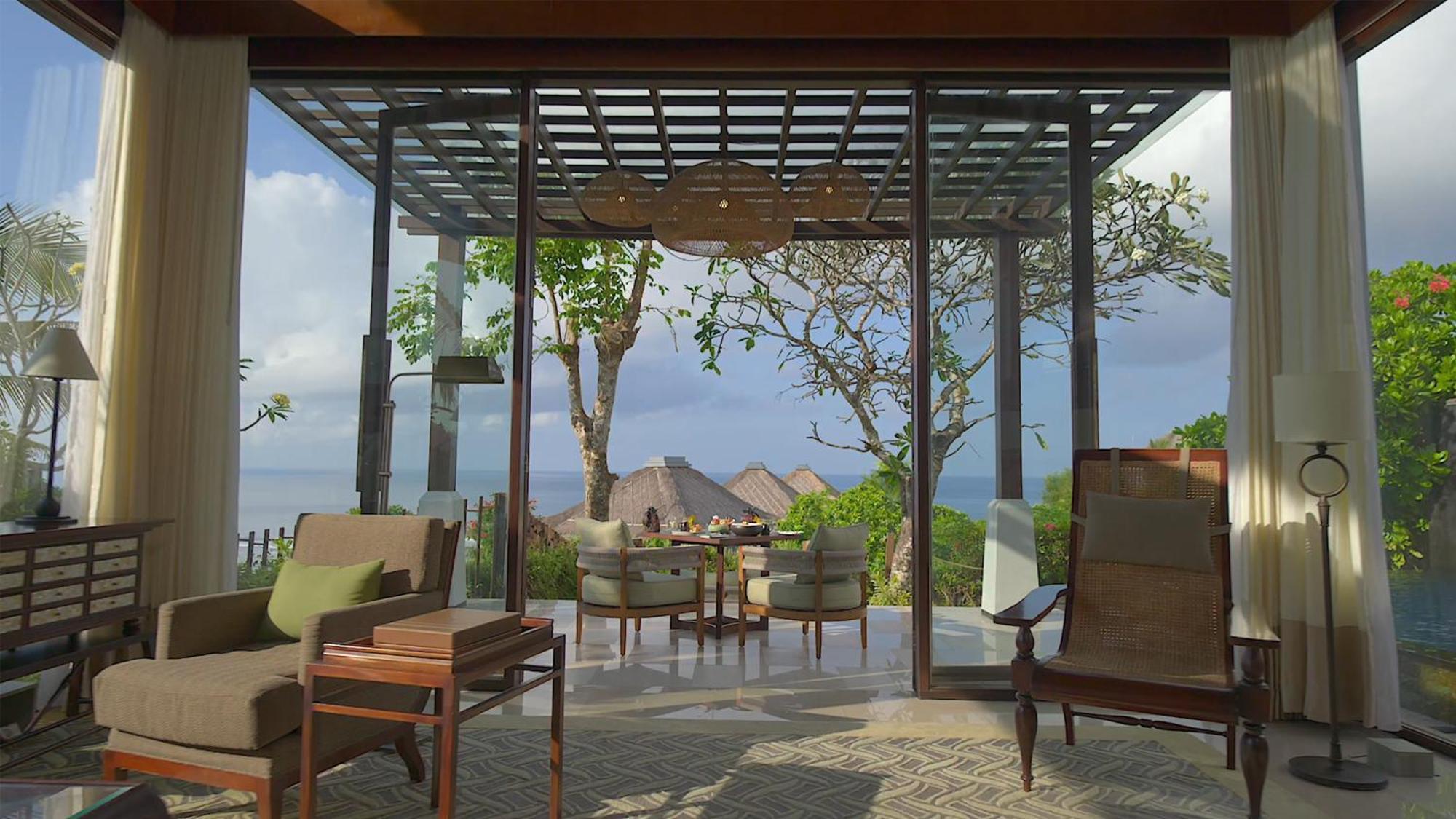 Prime Ocean View Pool Villa – Free Benefit